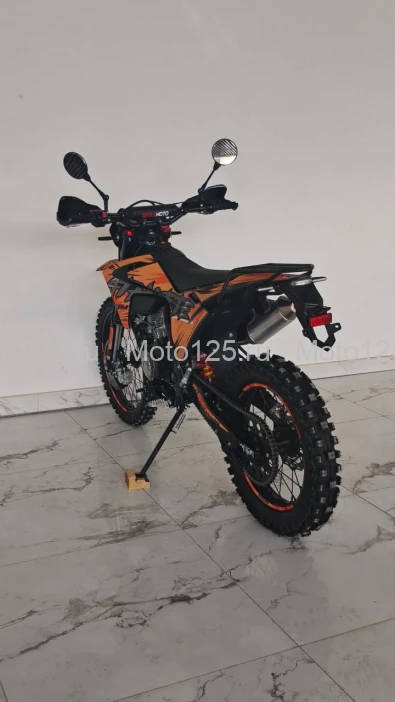 Мотоцикл Regulmoto ATHLETE PR300 NEW  21/18 с ПТС (RM)